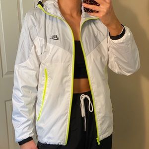 Nike Mens Windbreaker